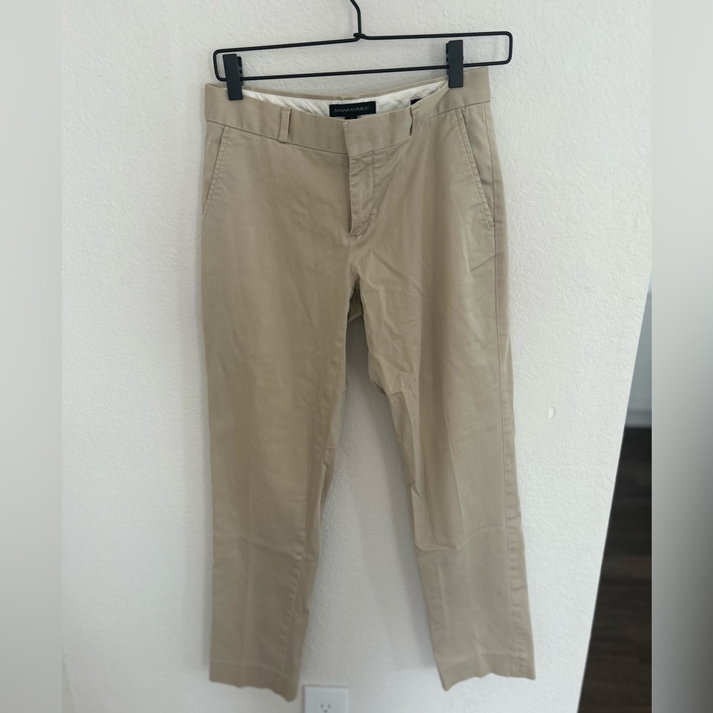 Dockers Men's Khaki Chinos